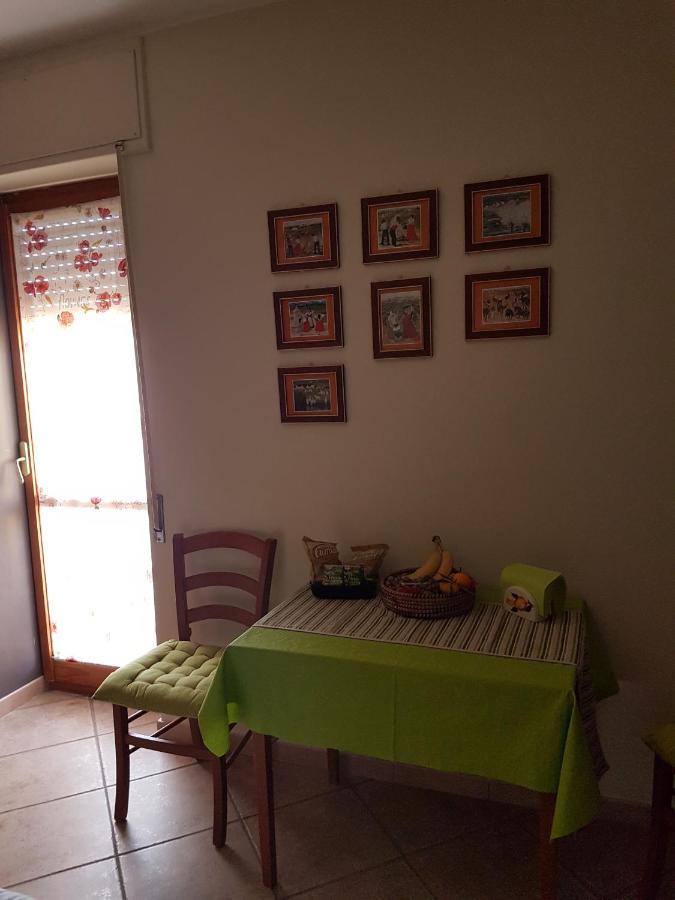 Al 32 Y 3 Bed & Breakfast Alghero Luaran gambar